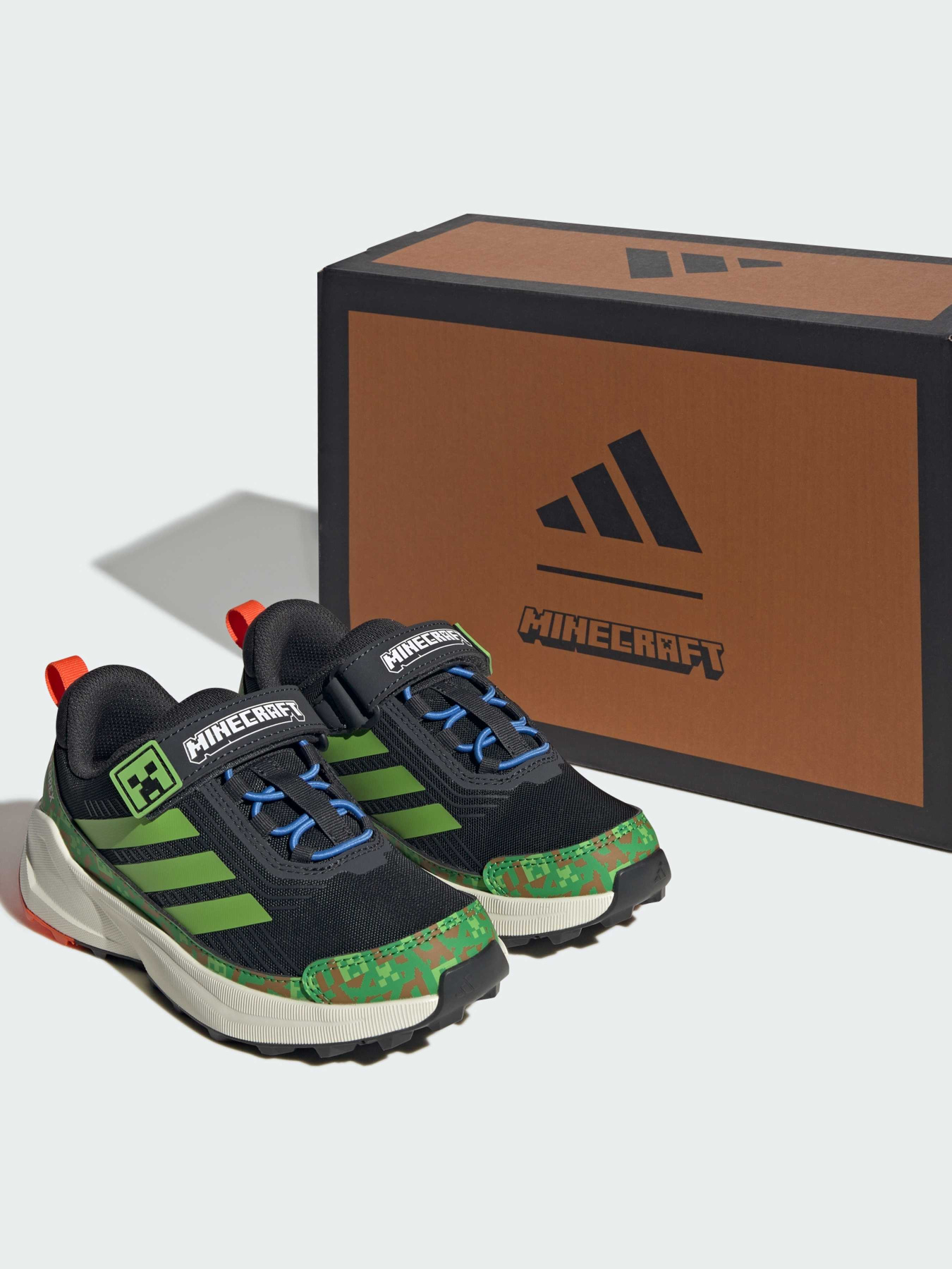 Кроссовки Adidas модель JQ9377 Фото