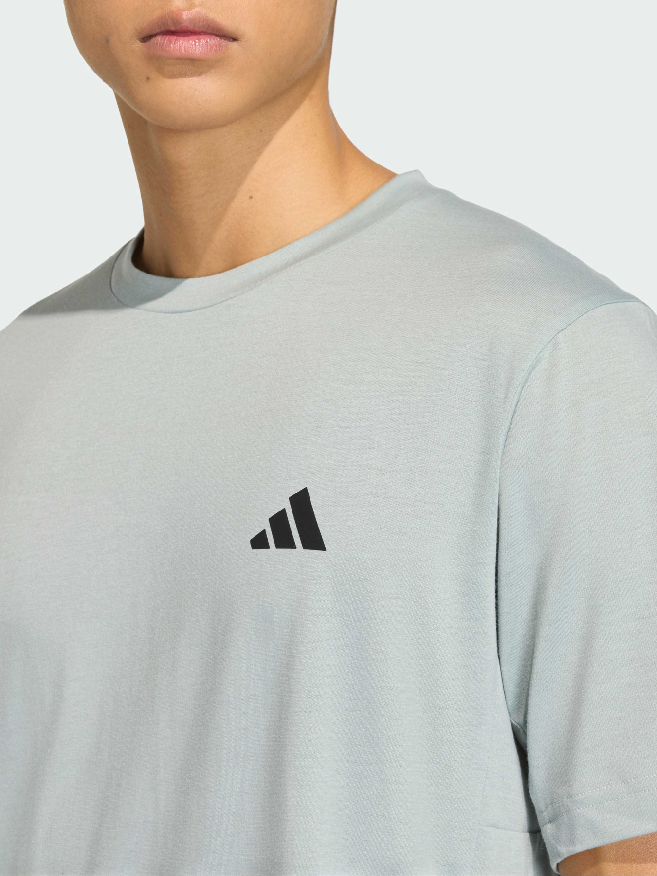 Футболки і поло Adidas Adidas Essentials модель KD5495 Фото