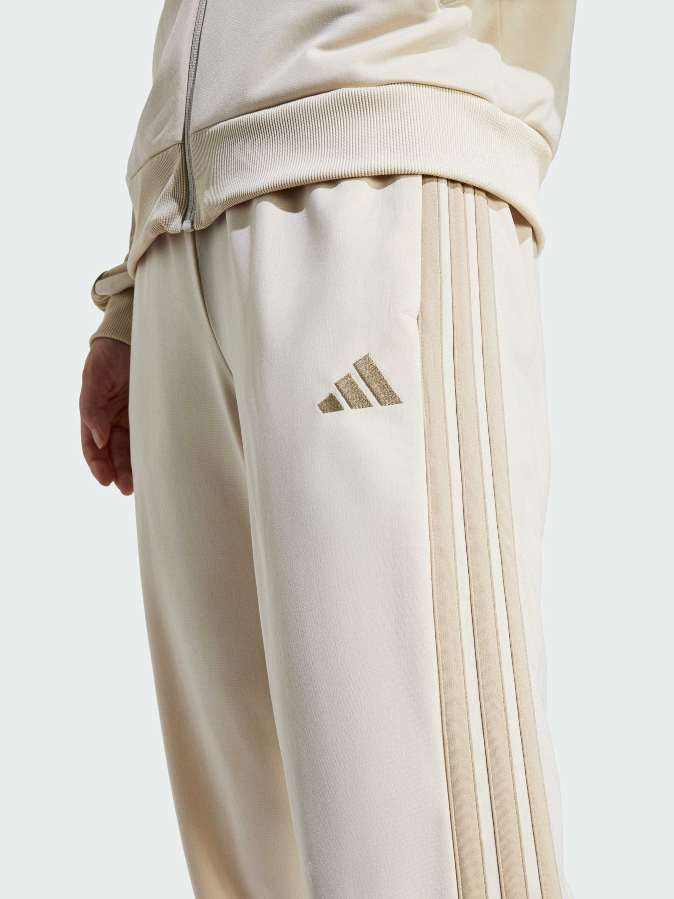Костюми Adidas Adidas Essentials модель KB8162 Фото