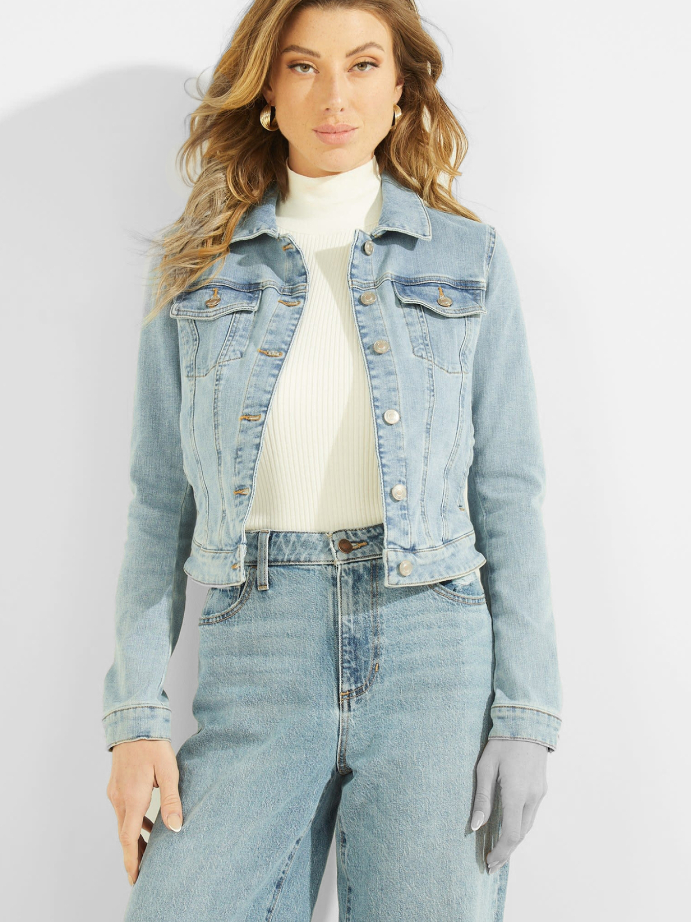 Куртки и дубленки GUESS модель W2GN0E.D4LU2;ARWA Фото