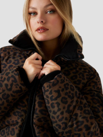 Куртки и дубленки GUESS модель W5BL47.W3702;P1UK Фото