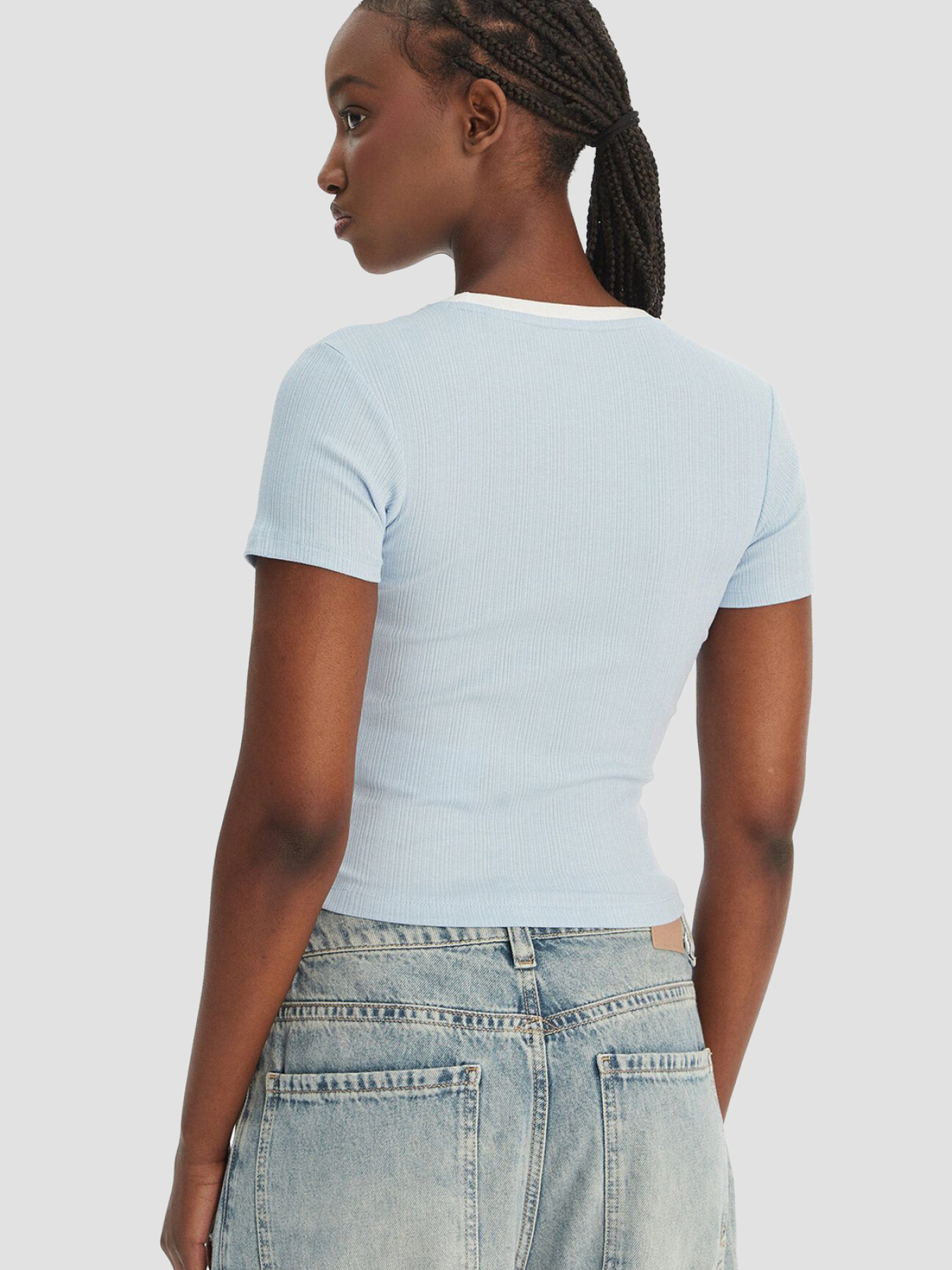 Футболки і поло Guess Jeans модель W6GPA9.KF641;G7K2 Футболки і поло Guess Jeans модель W6GPA9.KF641;G7K2 Фото