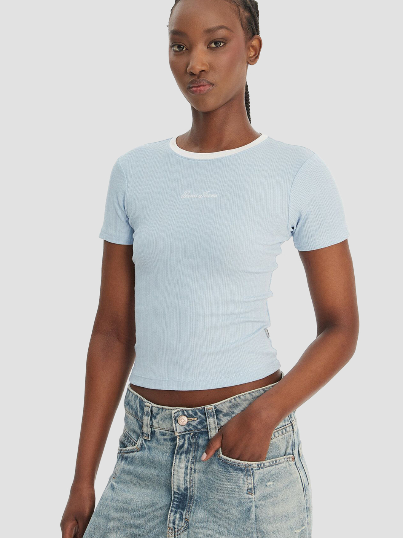 Футболки і поло Guess Jeans модель W6GPA9.KF641;G7K2 Футболки і поло Guess Jeans модель W6GPA9.KF641;G7K2 Фото