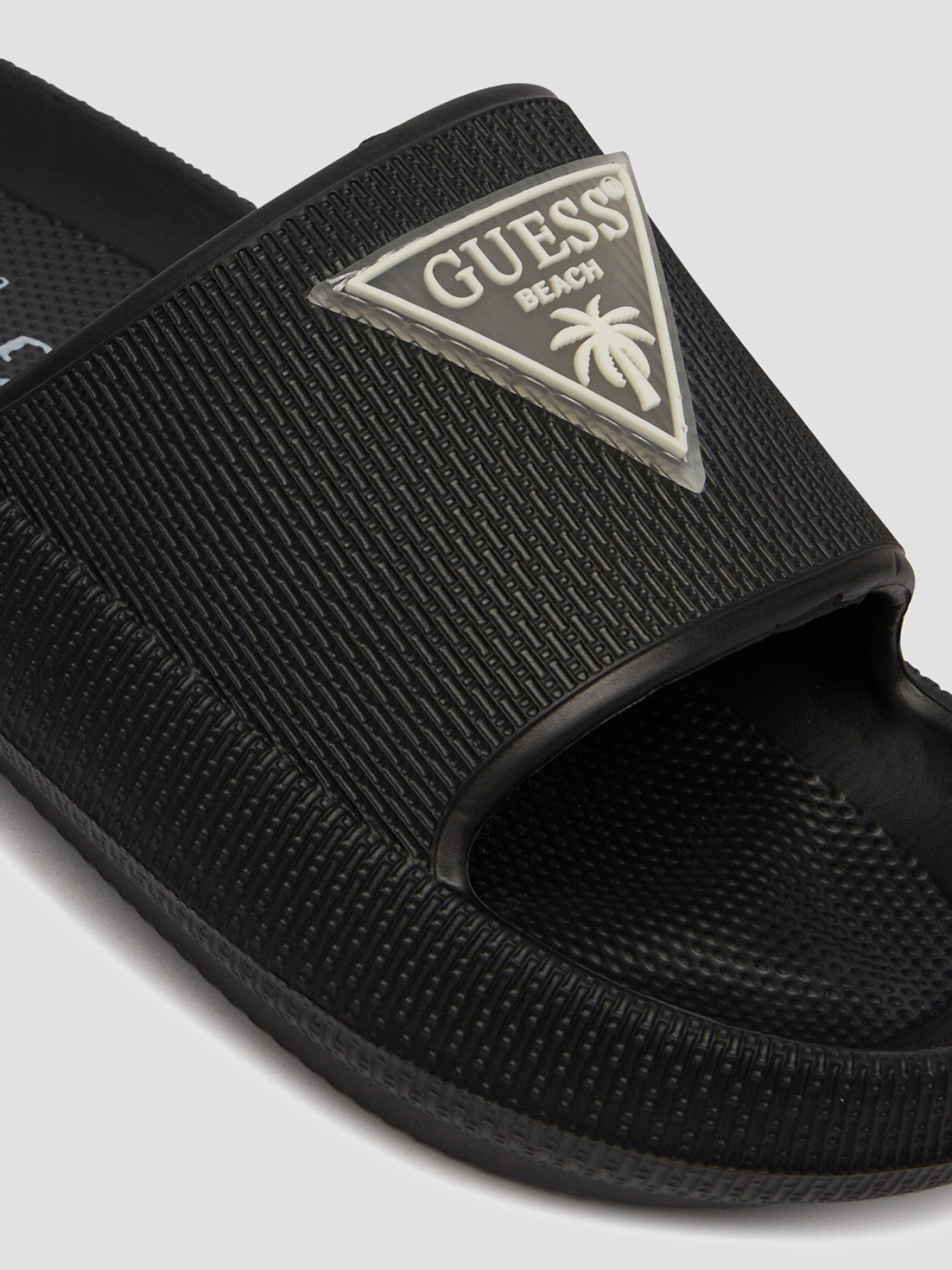Шльопанці GUESS модель E6GZ19.WG5X0;JBLK Фото