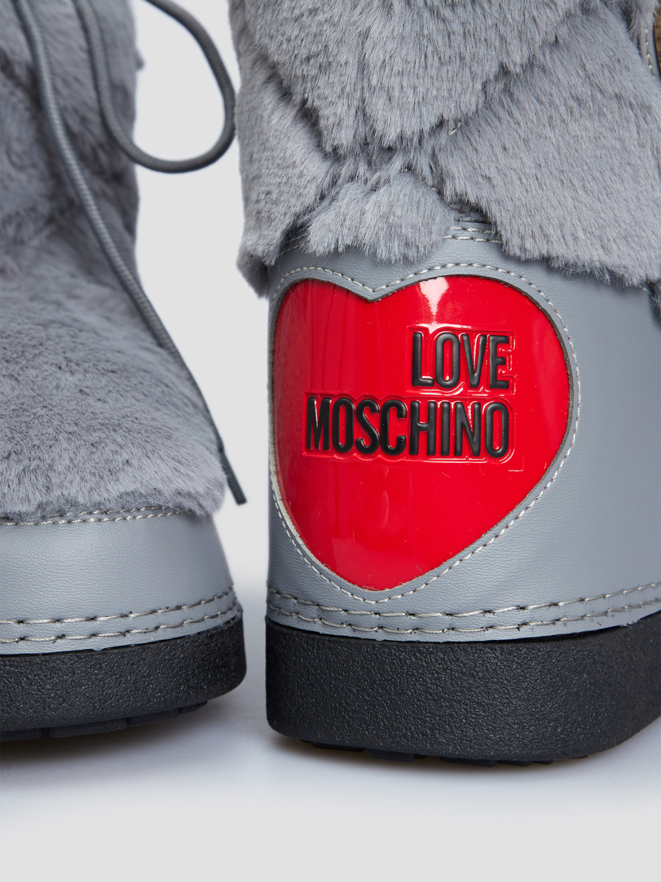 Черевики та чоботи Moschino модель JA24232G0H.JW0;020 Фото