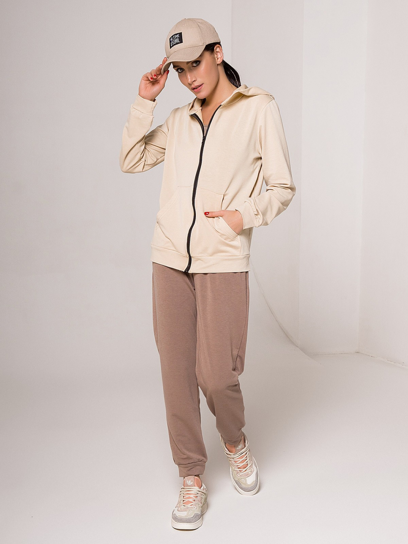 Костюми ISSA Plus модель 13103B_brownbeige Фото