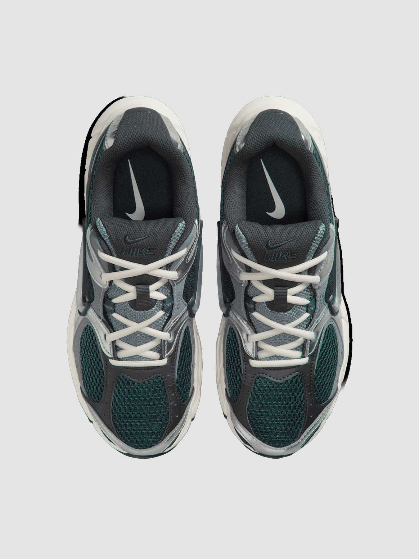 Кроссовки NIKE V5 Rnr модель HQ7901-300 Фото