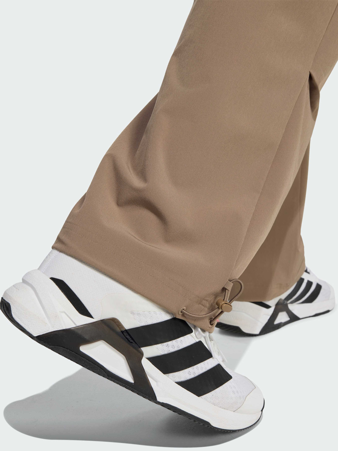 Брюки Adidas Adidas Essentials модель KT1259 Брюки Adidas Adidas Essentials модель KT1259 Фото
